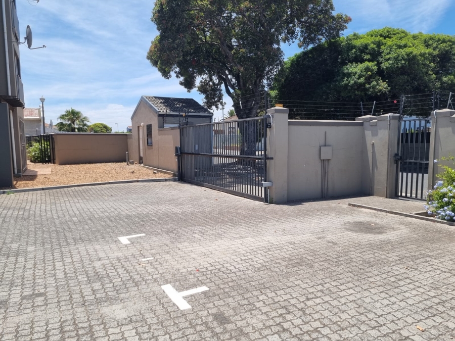 2 Bedroom Property for Sale in Vasco Estate Western Cape